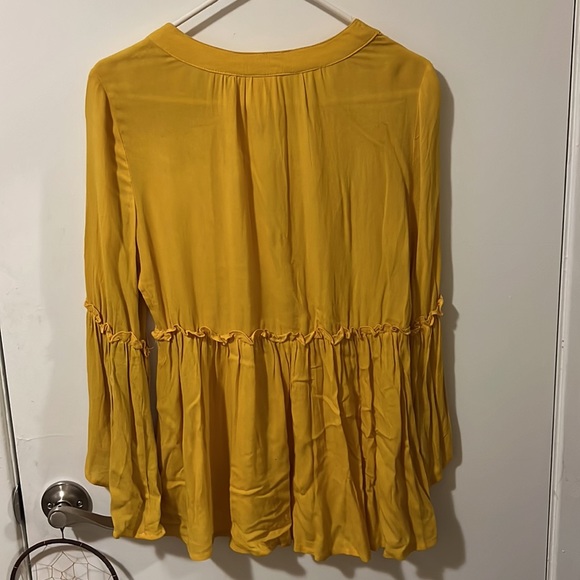 Long sleeve v neck boho hippie top - Picture 2 of 2